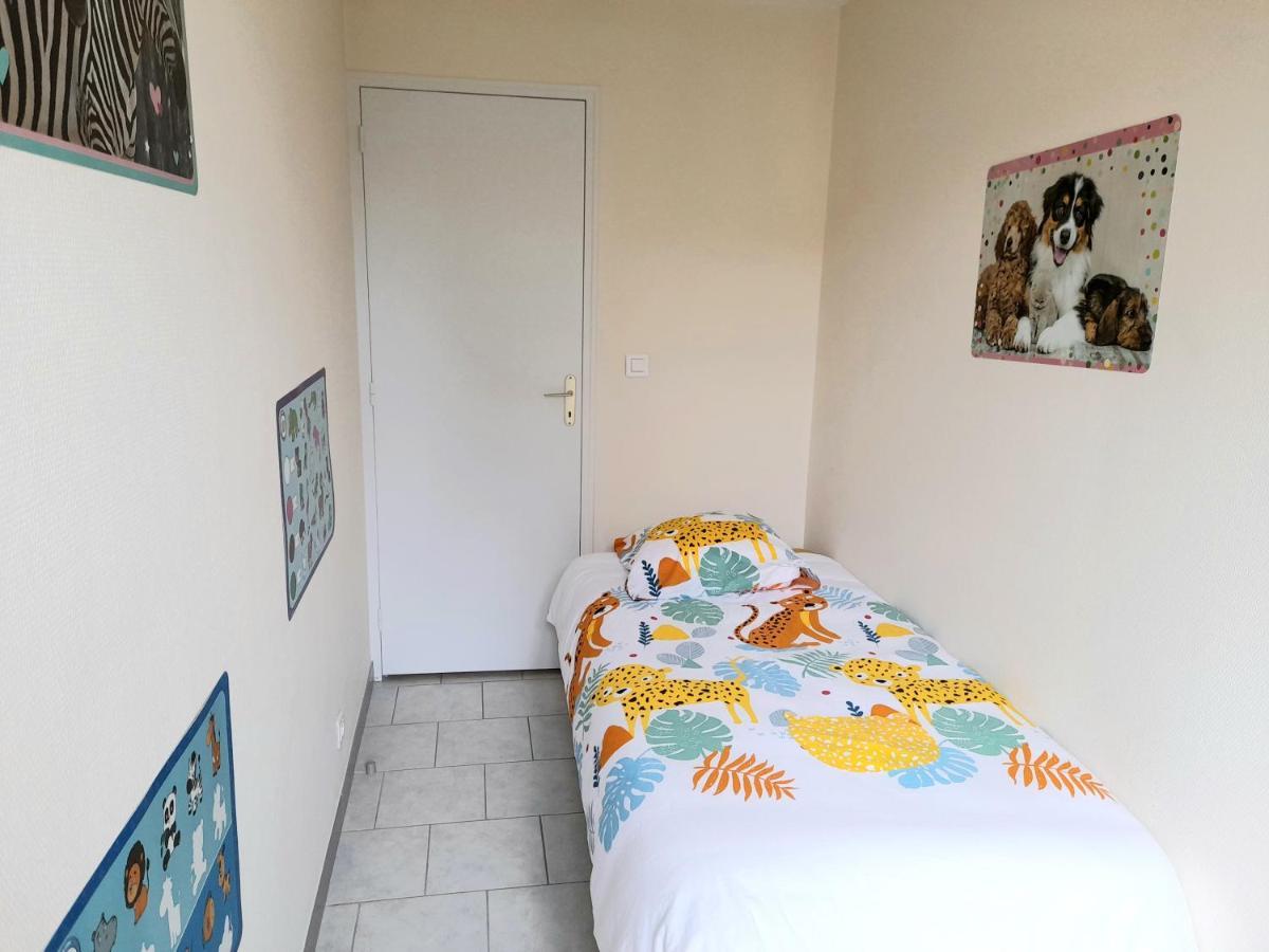 Appartement Animalier à Joigny Extérieur photo