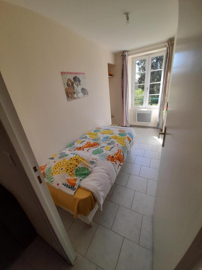 Appartement Animalier à Joigny Extérieur photo
